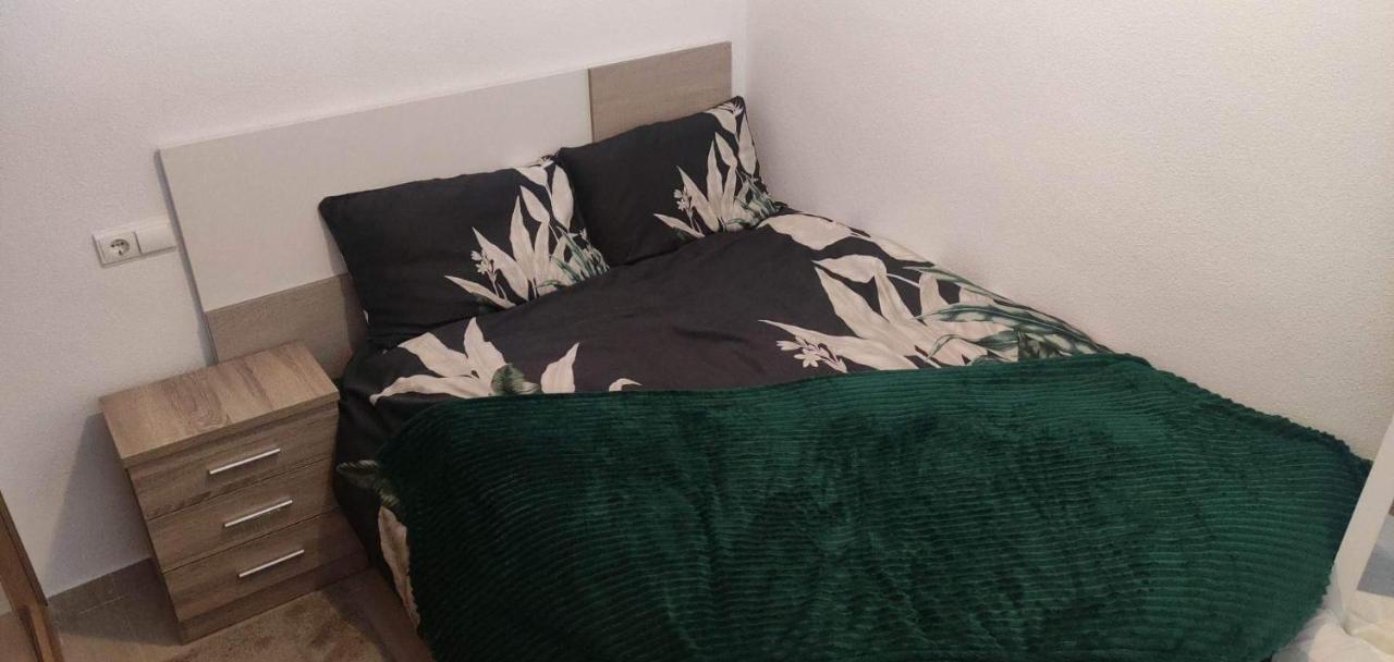 Casa Gilda Apartment Torrevieja Luaran gambar